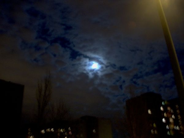 18:45 A kar�csony esti �gbolt